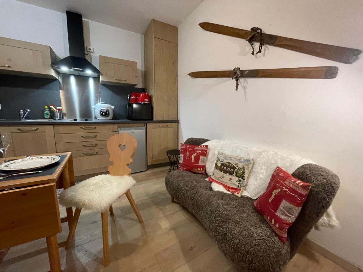 Apartament T2 30M2 Plein Centre, Lit Fait, Linge Fourni, Wifi Cauterets Zewnętrze zdjęcie